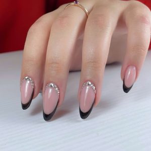 TEČAJ PERFECT ALMOND SHAPE